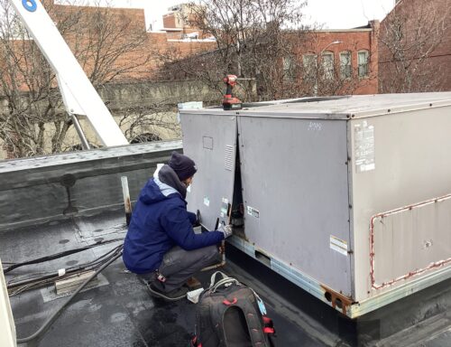 professional HVAC maintenance plan check